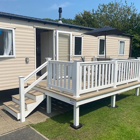 Whitecliff Bay Holiday Park - Most Popular Location Near Pools, Clubs And Beach Bembridge Luaran gambar