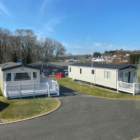Whitecliff Bay Holiday Park - Most Popular Location Near Pools, Clubs And Beach Bembridge Luaran gambar